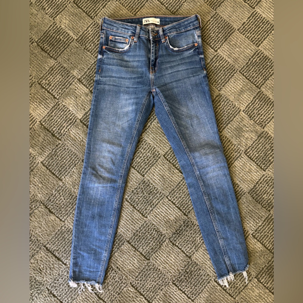 Zara Women's Skinny Blue Jeans - Picture 6 of 11